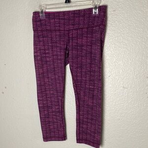 Lululemon Capri Leggings. Size Medium